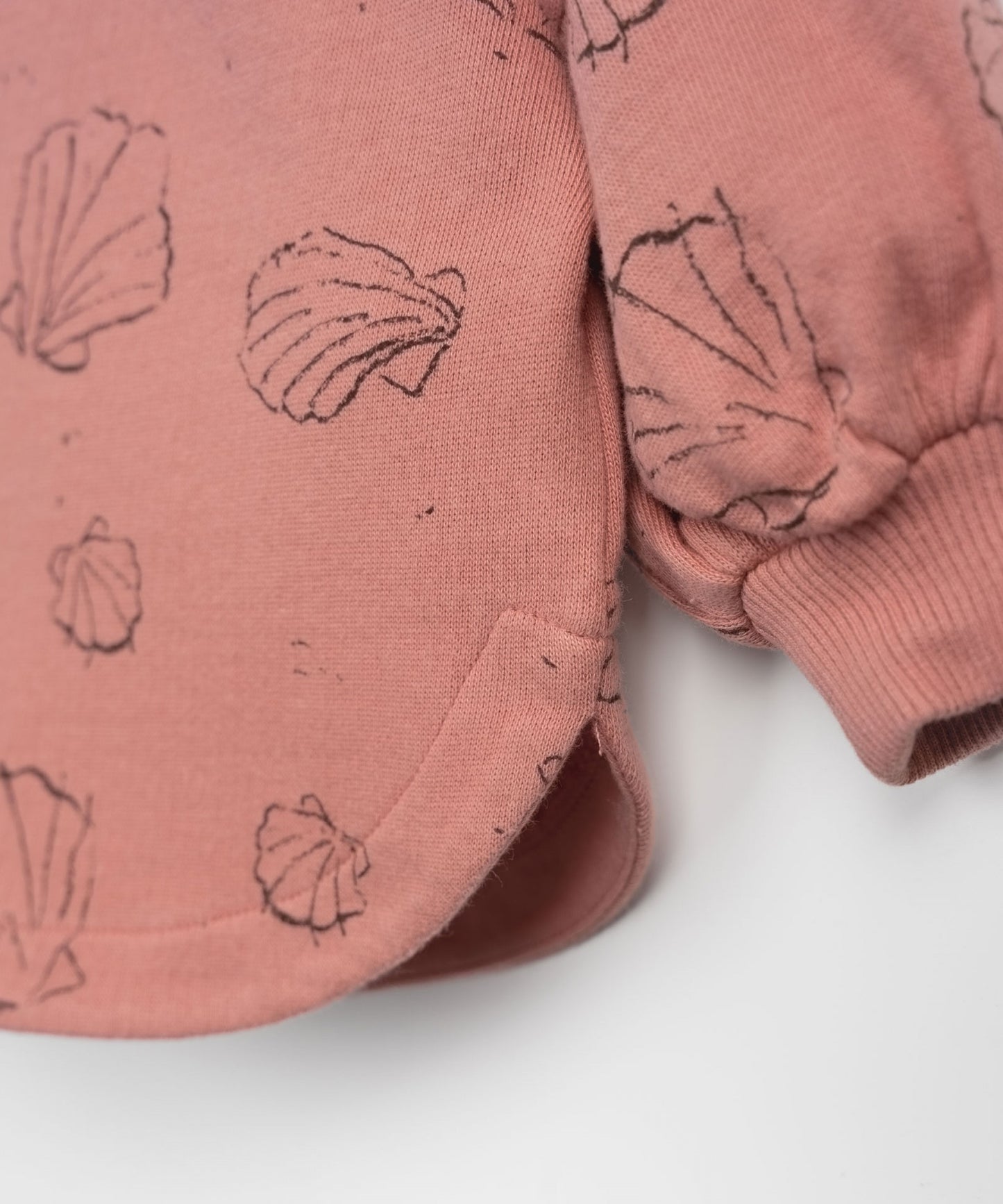 Play UP Sweater with round cut &Shorts with shells print set