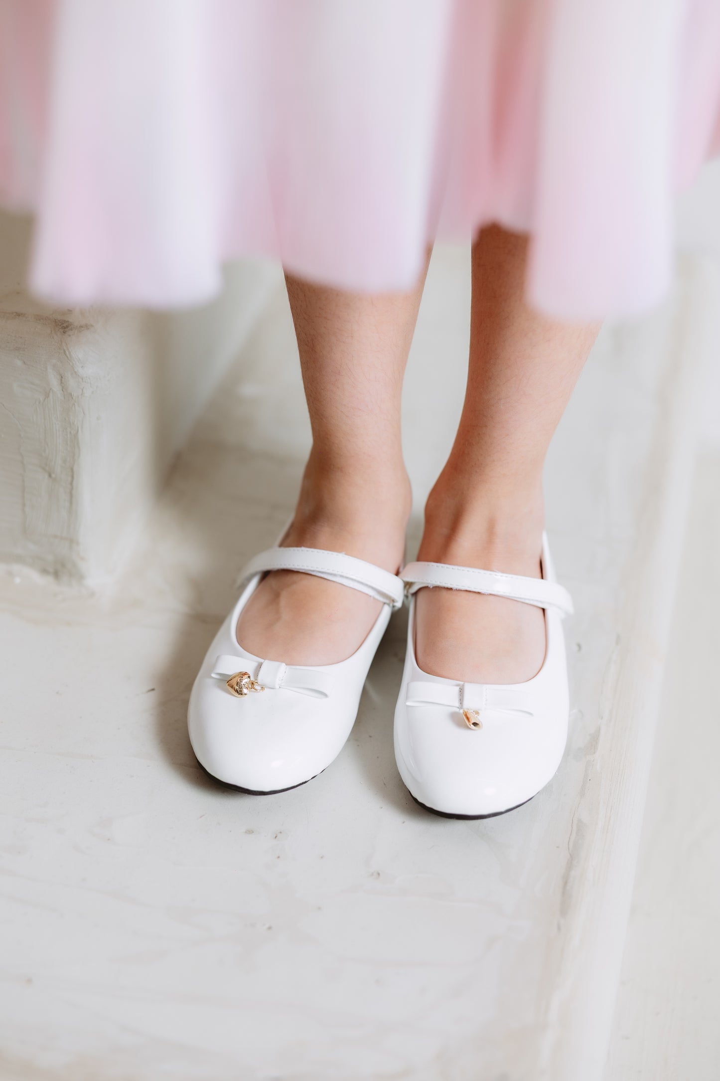 NEW!! Tina Mur white bow shoes