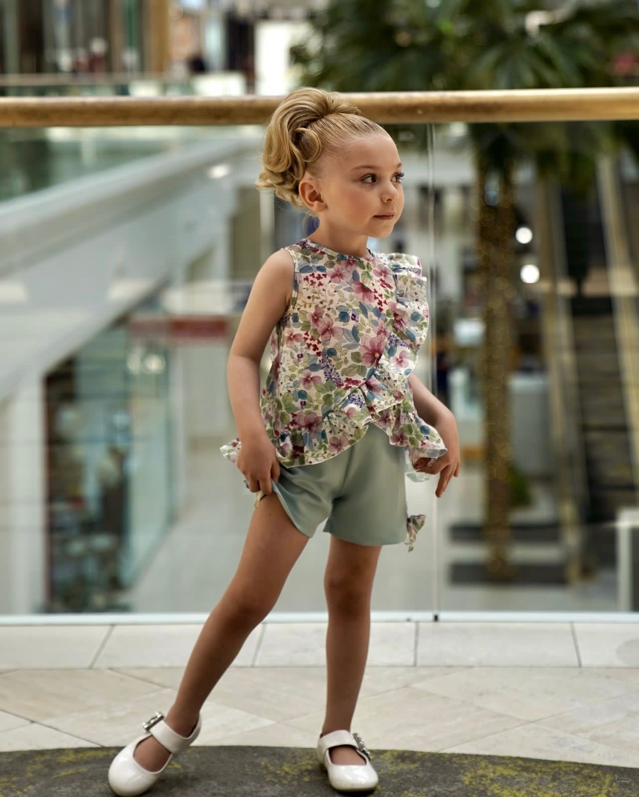 Bimbalo Floral Asymmetrical Peplum top with shorts