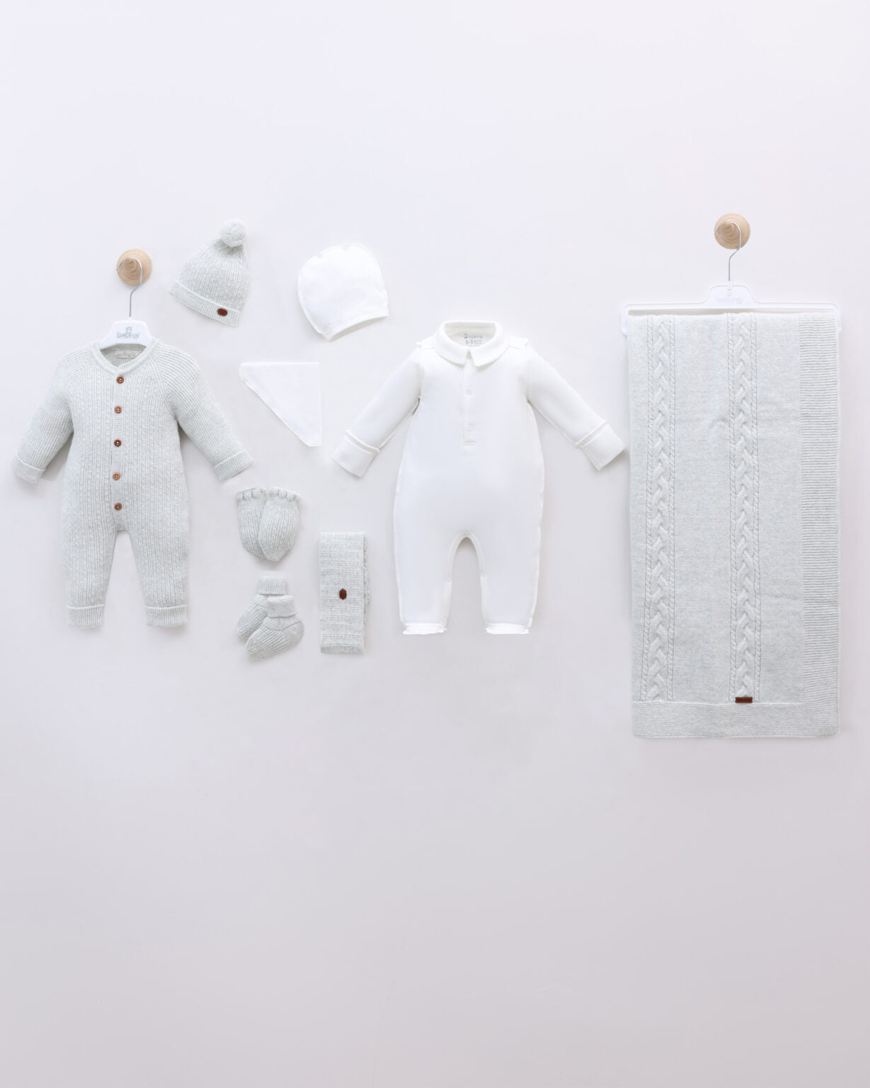 LeoKing 9-Piece Newborn Set - Grey