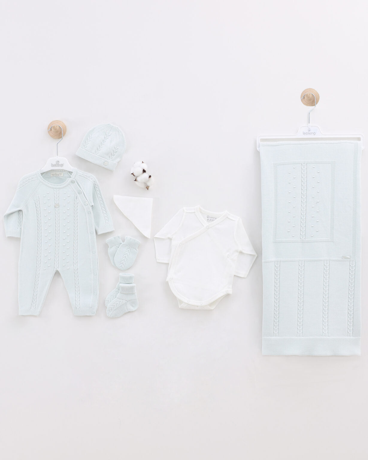 Leo King Baby Blue 7 Piece Newborn Set