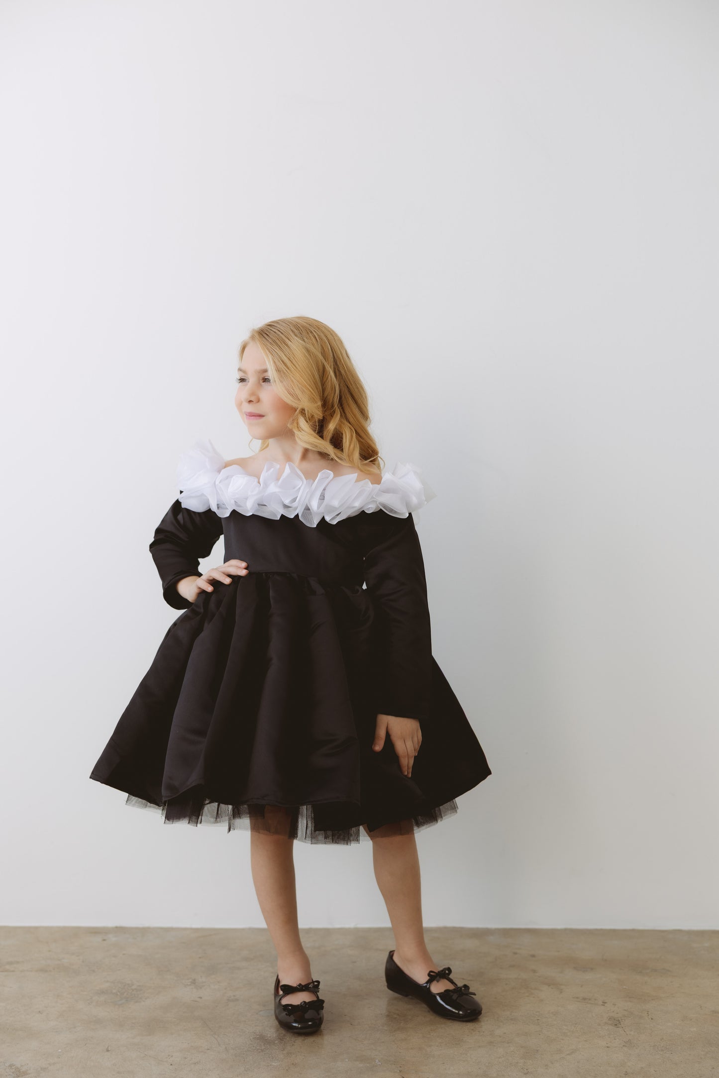 NEW!!! Tina Mur Black Dress