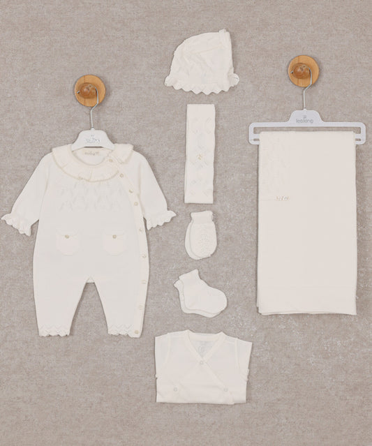 Leo King White 5 Piece Newborn Set