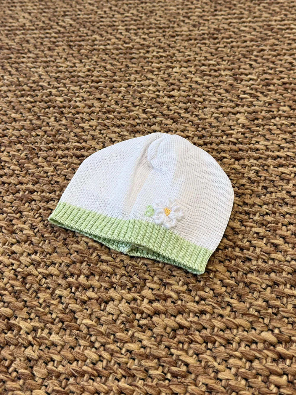 Bimbalo Daisy Bloom Knit hat