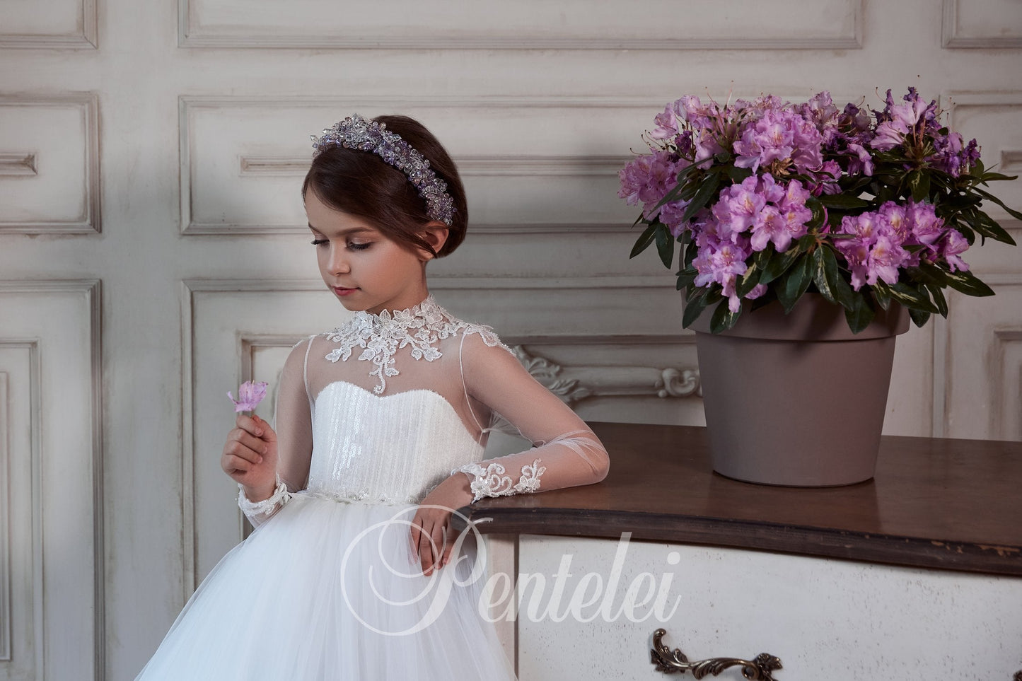 Alaiya Dress