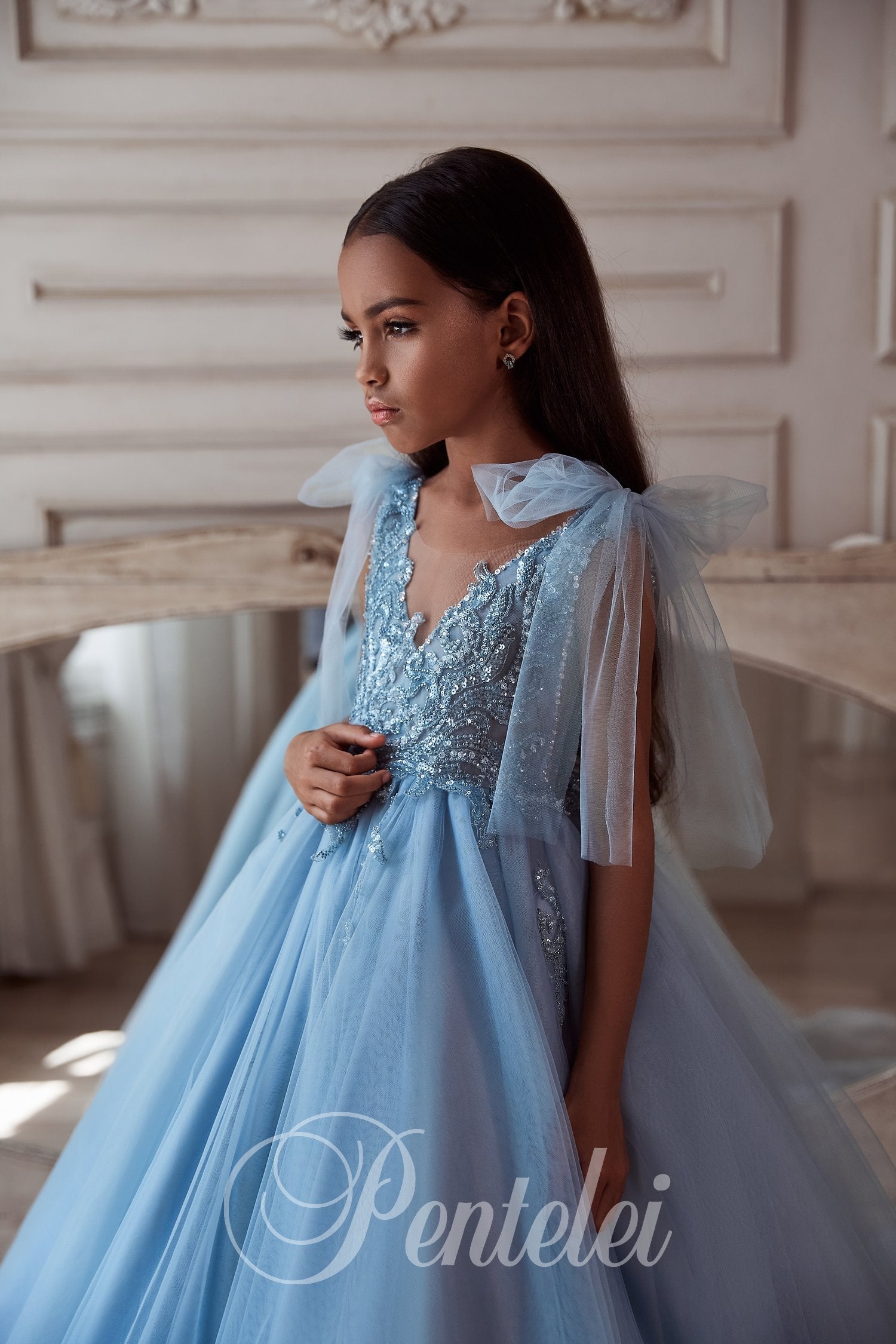Shay Dress size 5-6 Shay Dress size 5-6