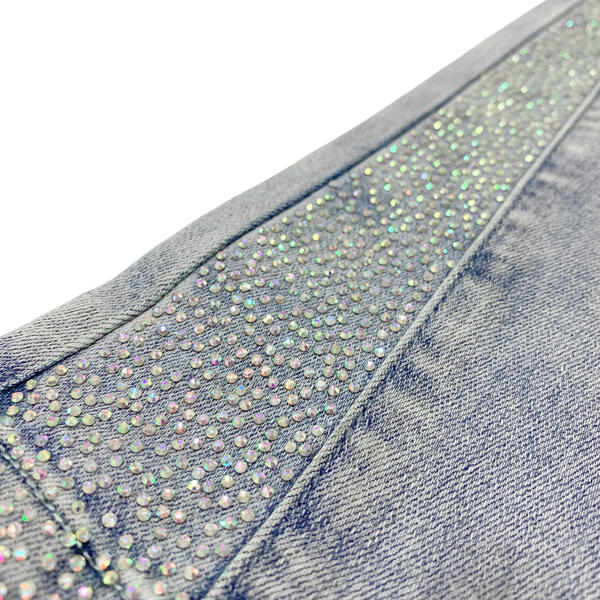 NEW!    DOE A DEAR Iridescent Accent Flare Jeans