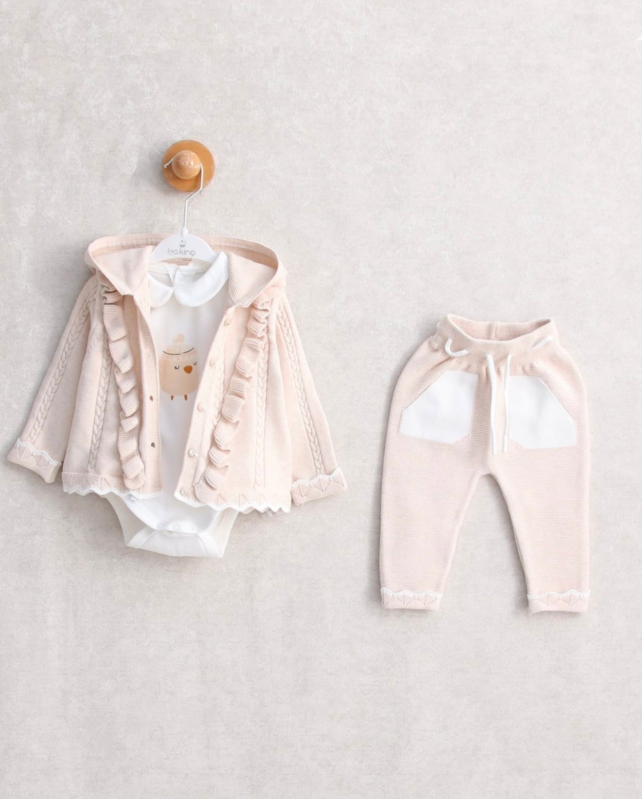 Leo King 3 piece set: Beige