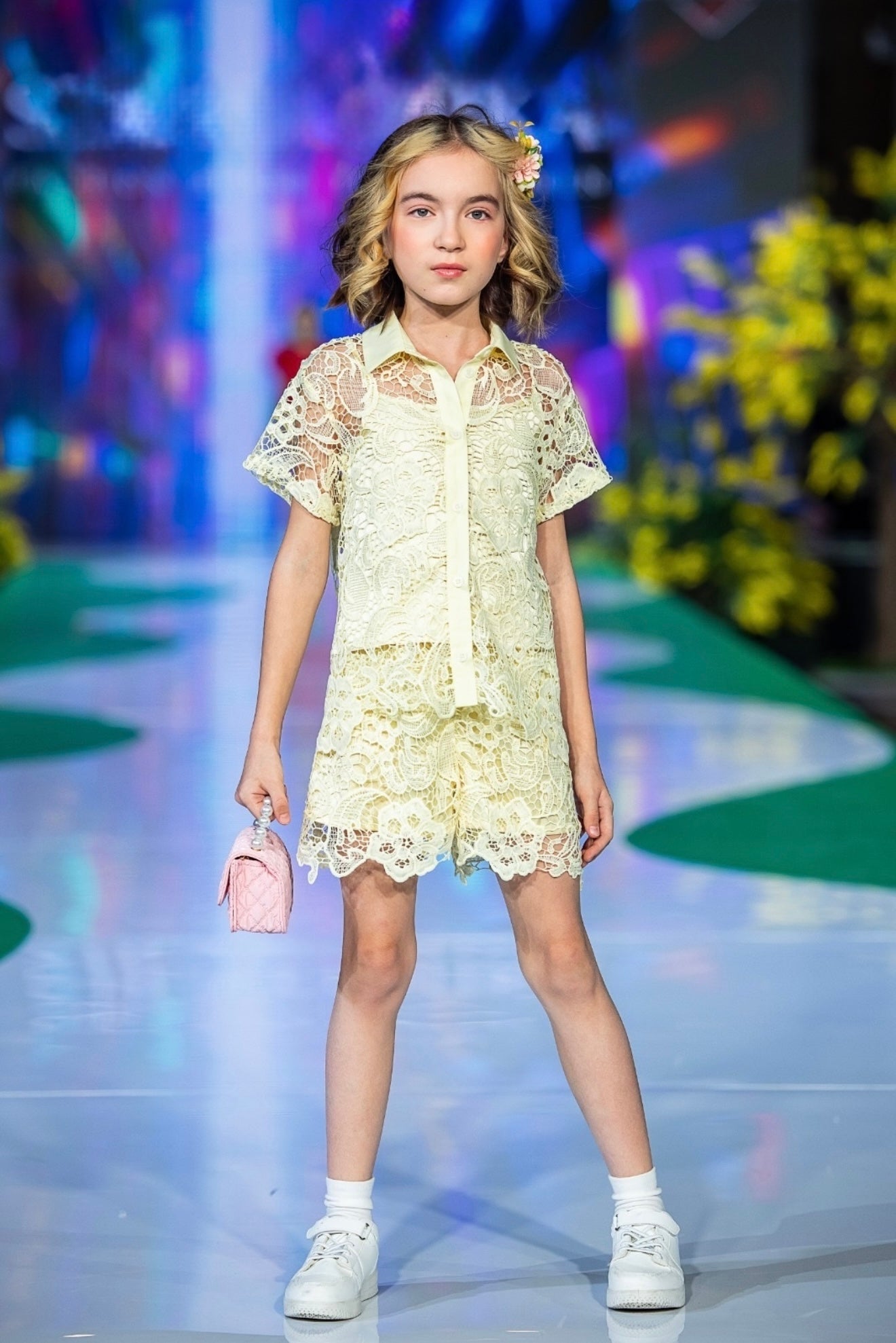 NEW!!   Tina Mur Lemon Lace Bloom Set