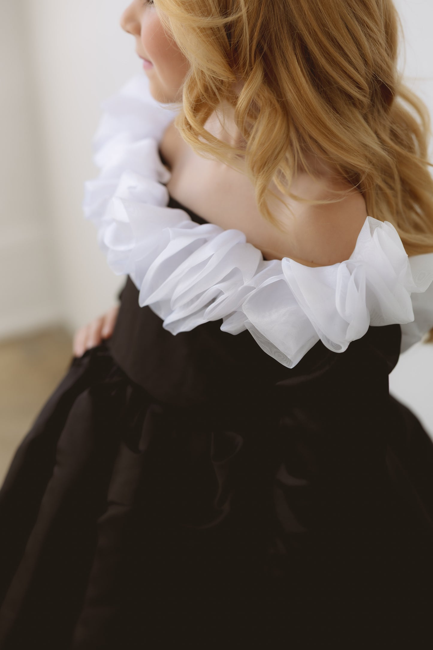 NEW!!! Tina Mur Black Dress