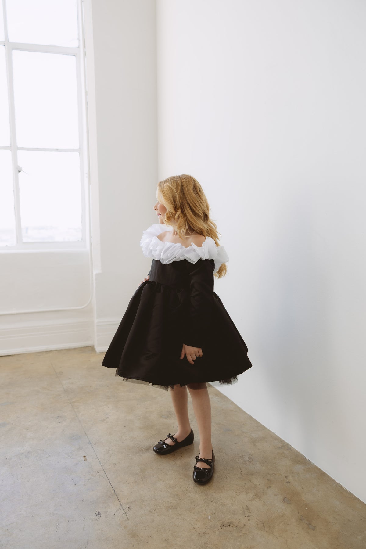 NEW!!! Tina Mur Black Dress