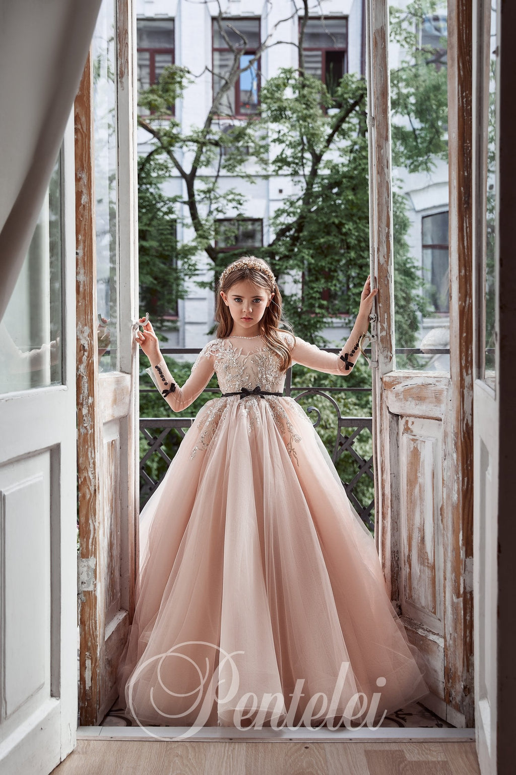 Della Dress